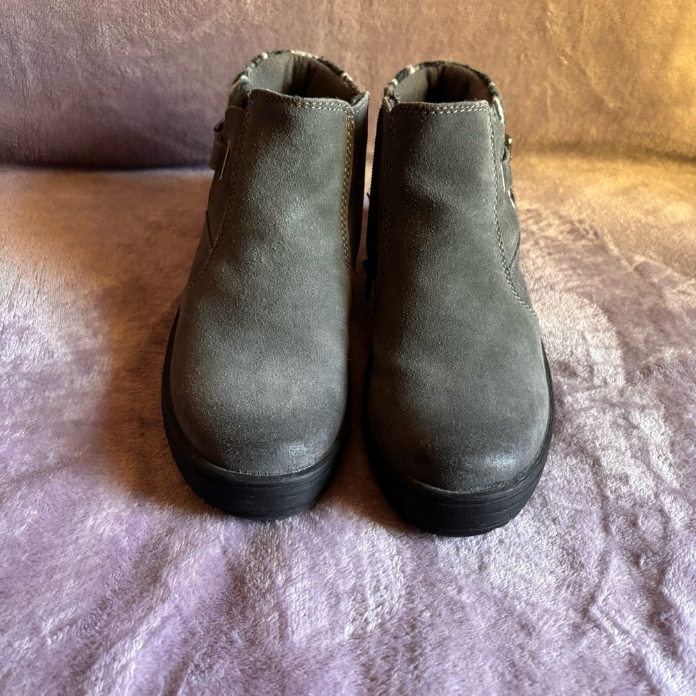 Earth Origins Water Repellent SuedeLeather Ankle Boots Tate Women's Size 8 - Picture 5 of 9